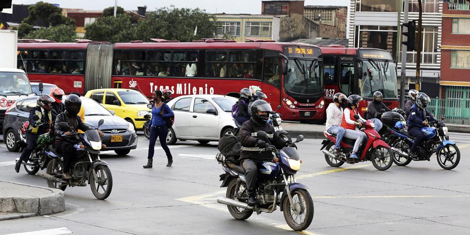 Normativa que fija nuevo casco para los motociclistas está casi lista